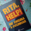 Livro Rita Help! da Rita Lobo sobre um tecido florido